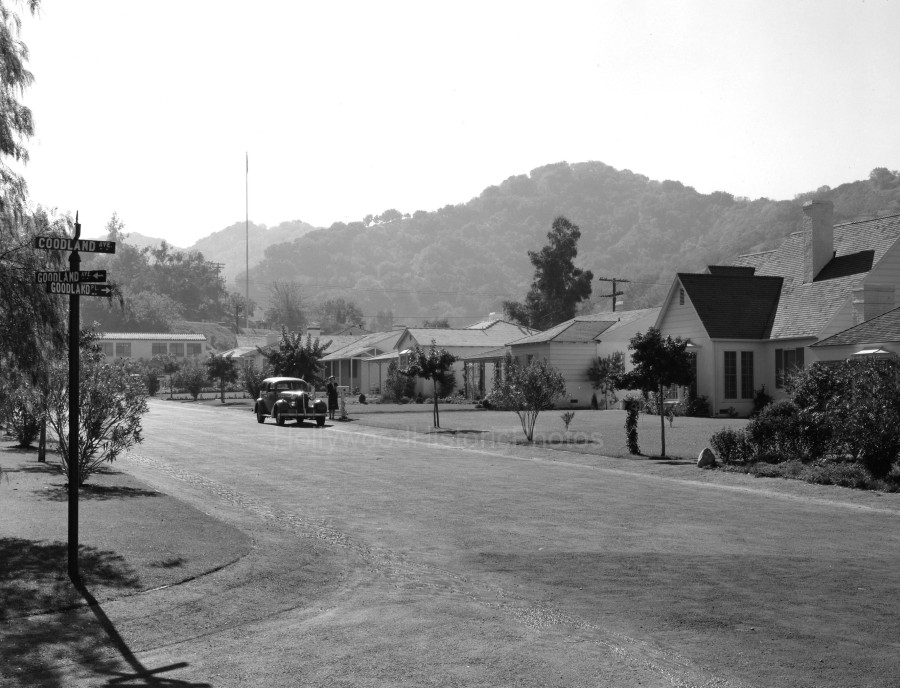 Studio City 1939 2 Goodland Ave.jpg